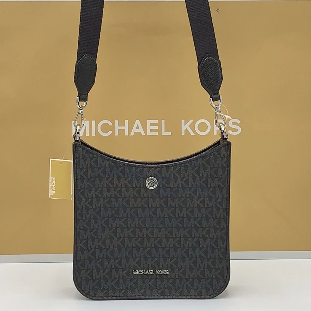 MICHAEL KORS Briley Small Logo Messenger Bag Black signature color